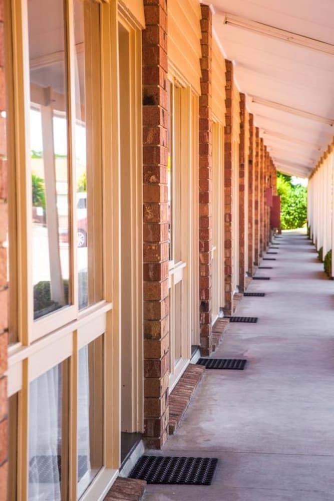 Werribee Park Motor Inn Extérieur photo