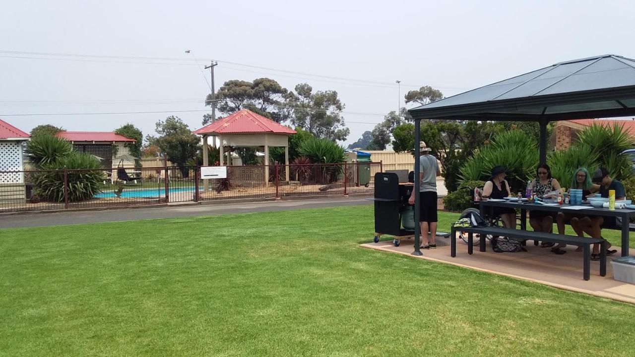 Werribee Park Motor Inn Extérieur photo